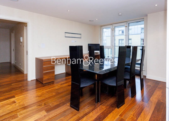 picture of 2-bed flat in  Imperial Wharf